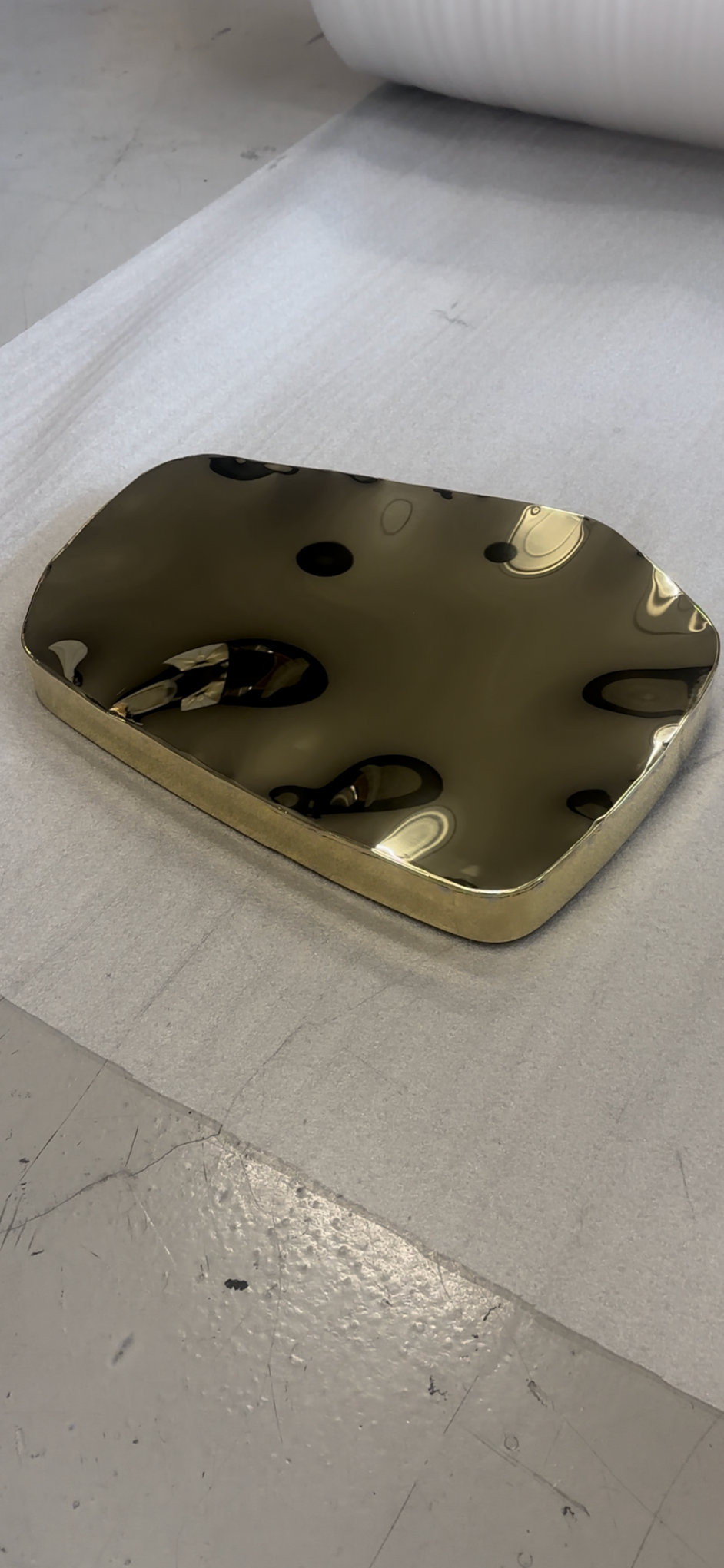 Brass splash mirror