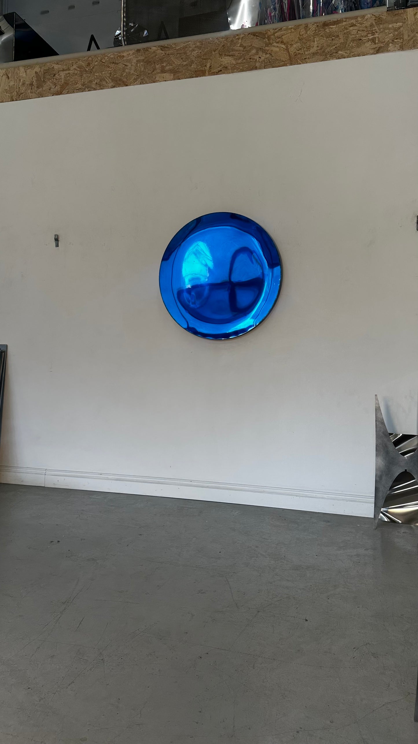 BLUE Concave Mirror