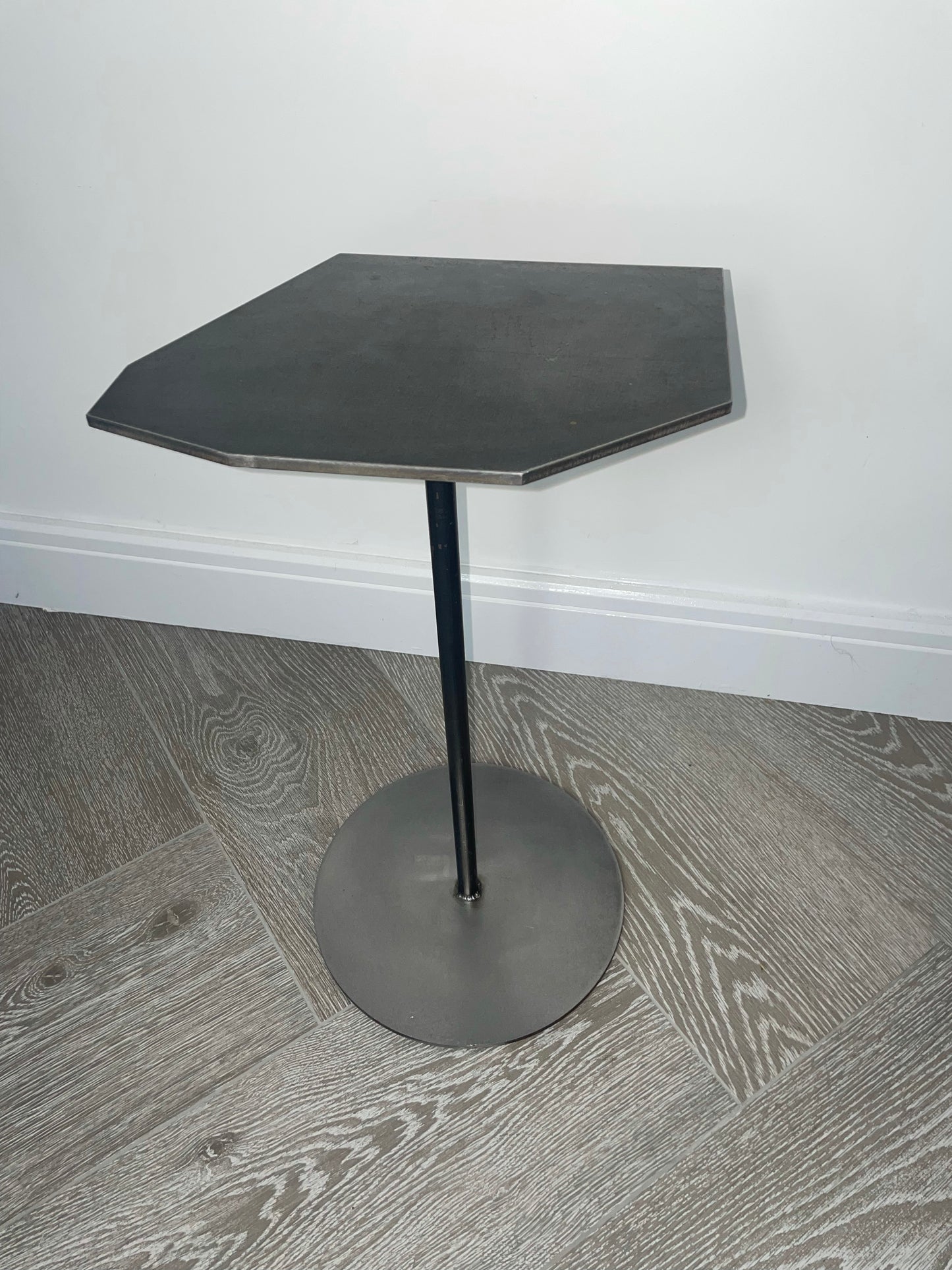fragment - Personal drinks table