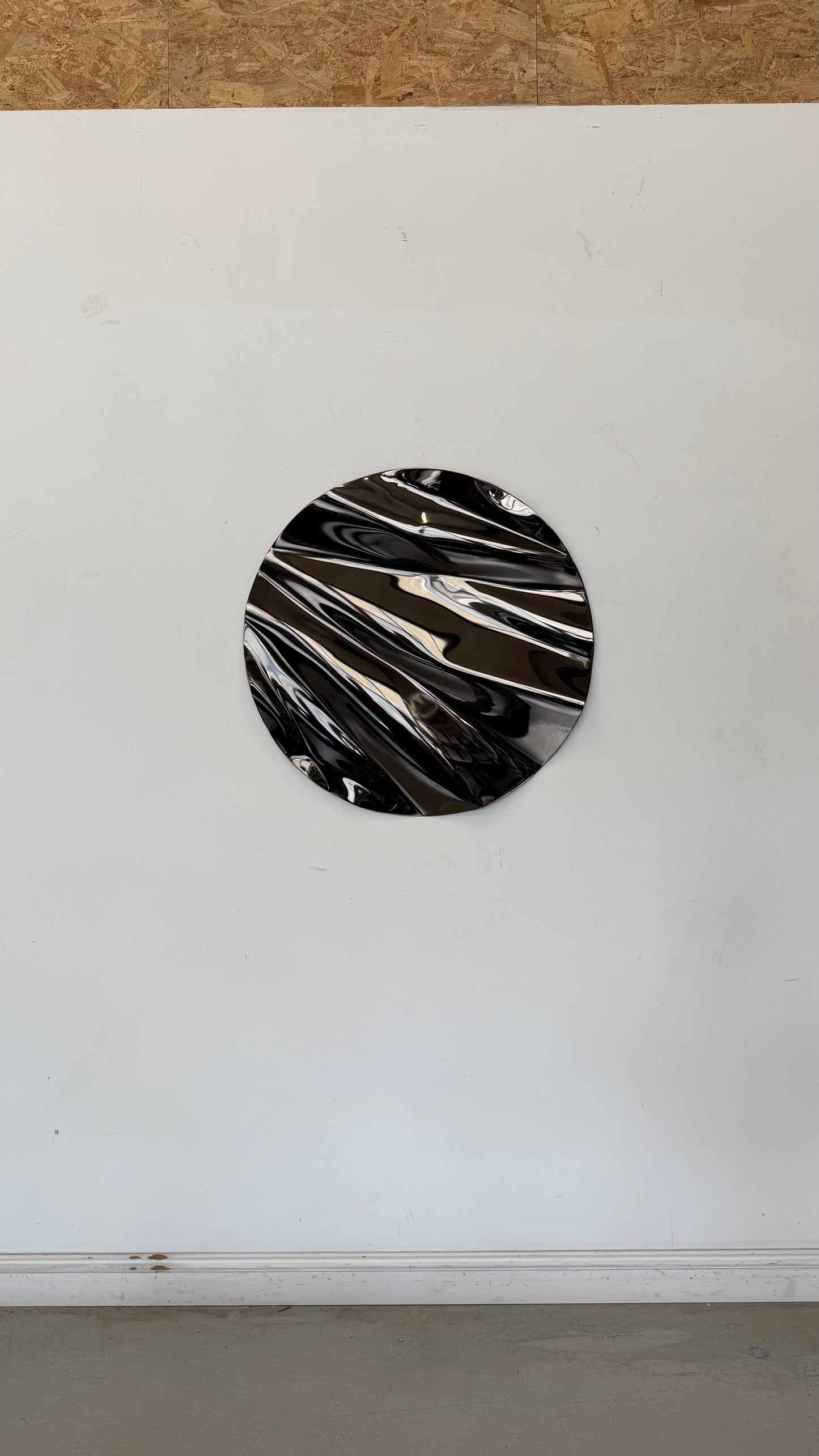 Lucid Circle in Bronze