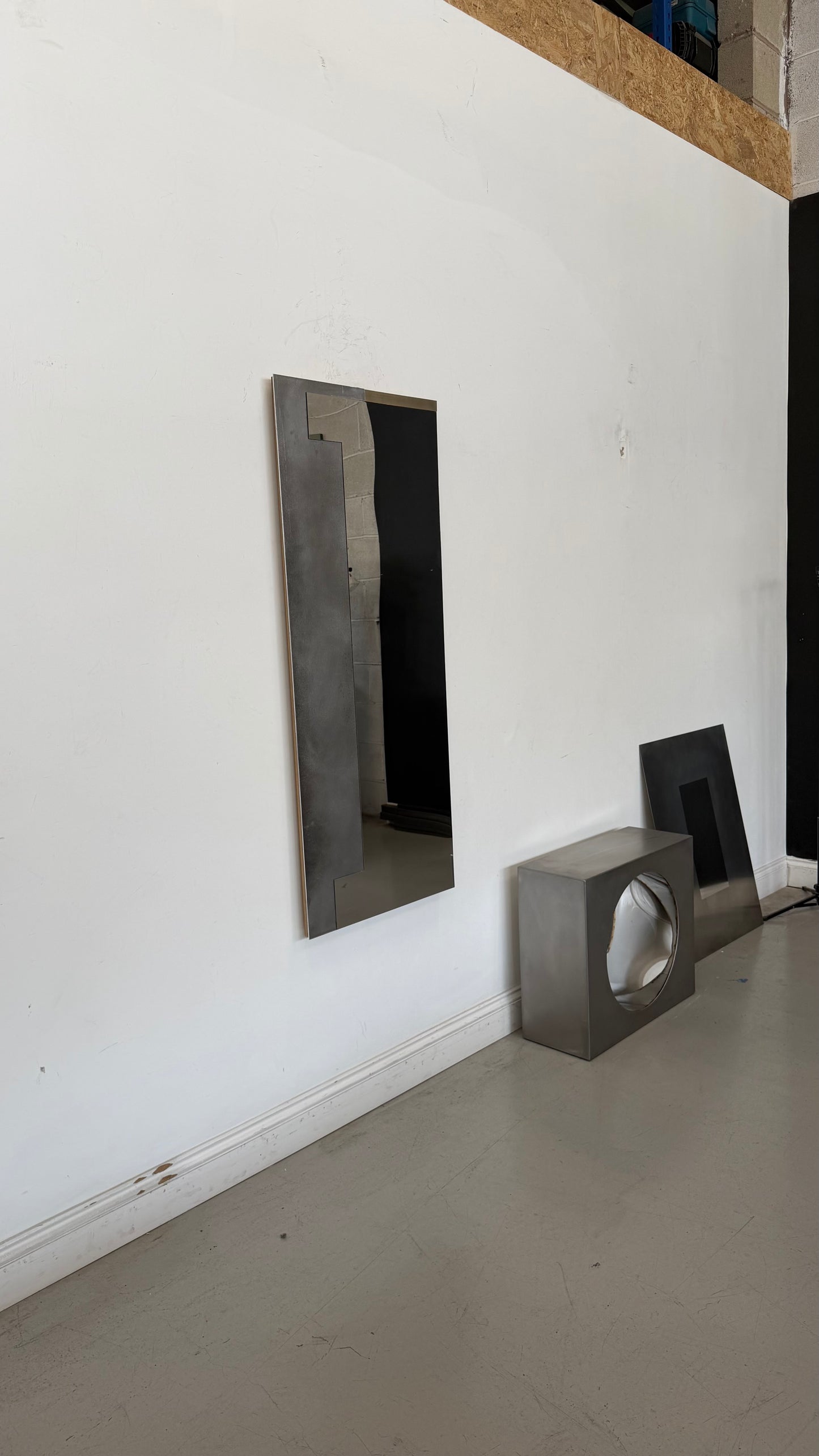 Threshold sculpture