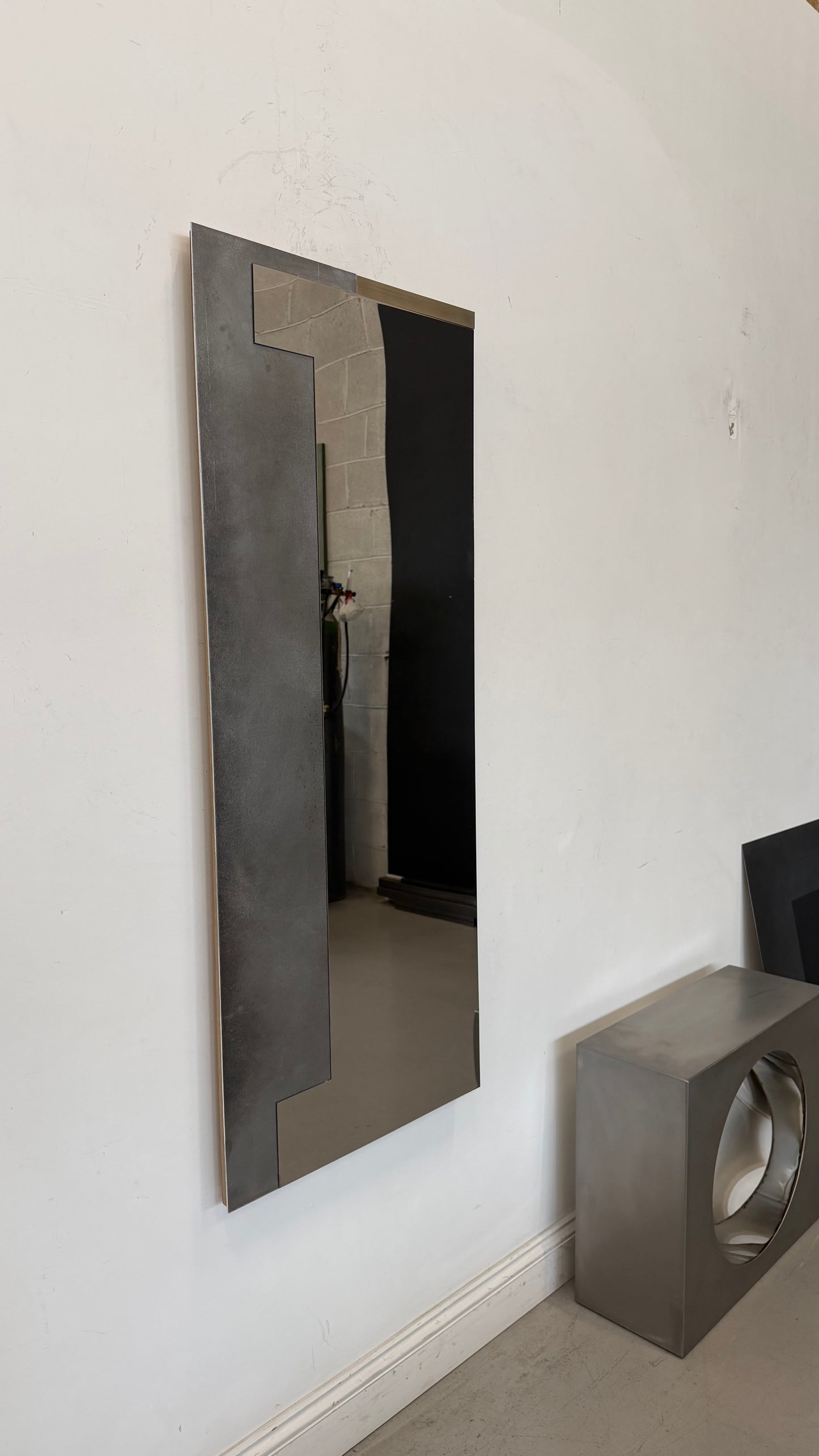 Threshold sculpture