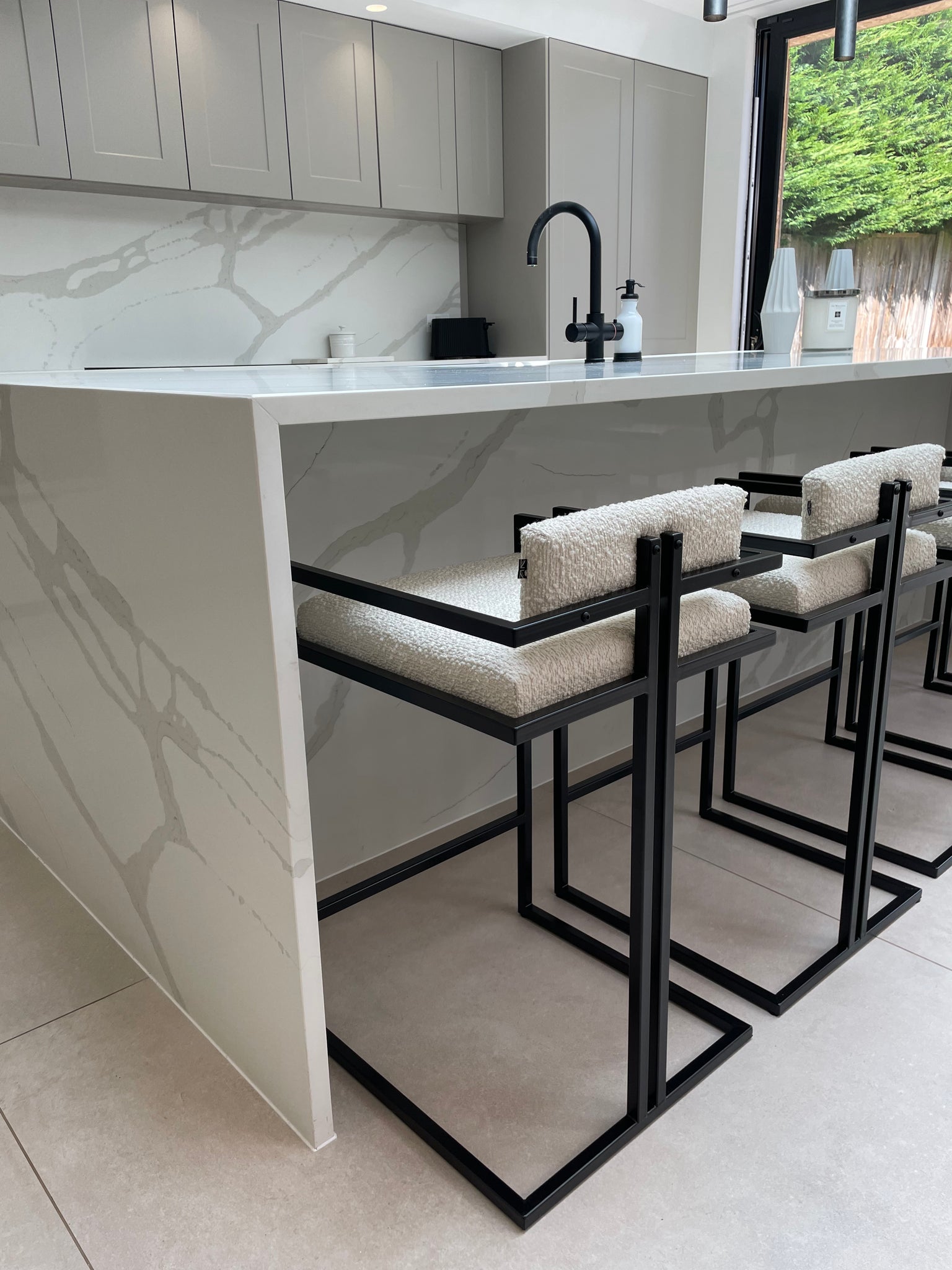 Bowden best sale counter stool